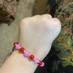 Pink glass bead bracelet